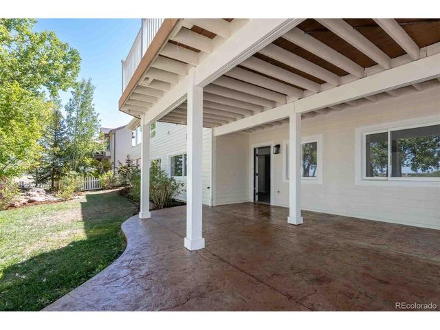 636 Cove Ct, Loveland, CO 80537