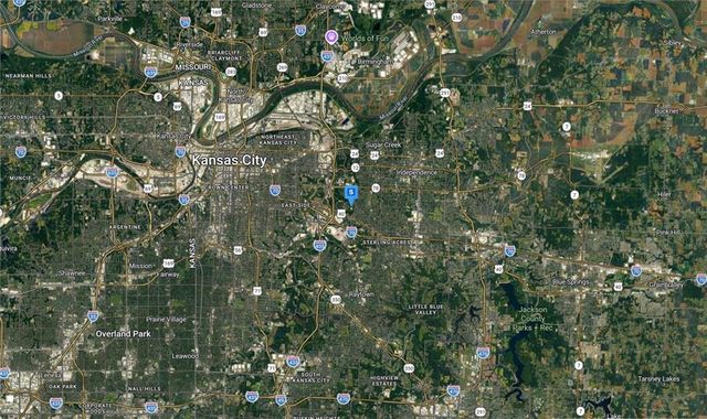 9021 E 31st Street, Independence, MO 64052