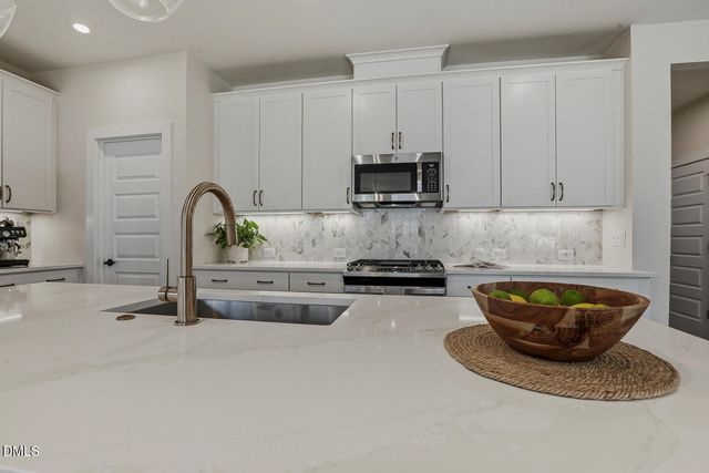 2009 Florine Drive, Apex, NC 27502