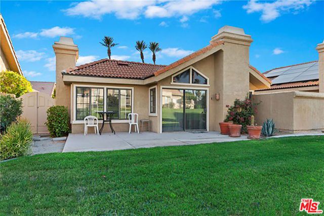 8 Las Cruces Lane, Palm Desert, CA 92260