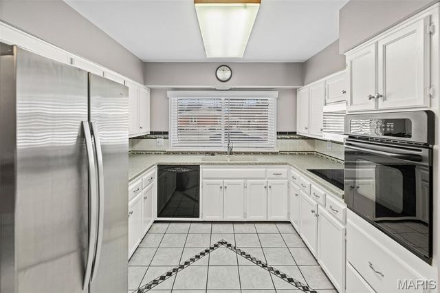 3853 Claremont Street, Alton, IL 62002