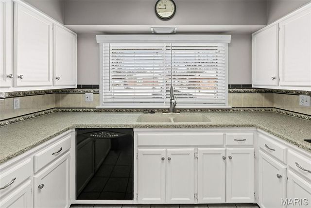 3853 Claremont Street, Alton, IL 62002