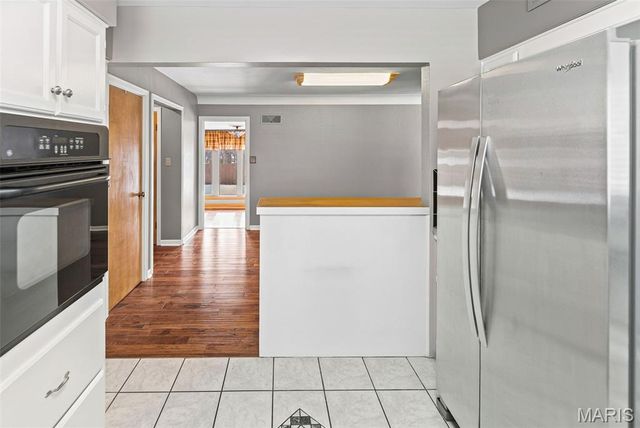 3853 Claremont Street, Alton, IL 62002