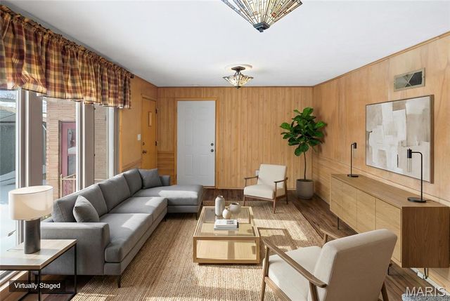 3853 Claremont Street, Alton, IL 62002