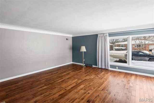 3853 Claremont Street, Alton, IL 62002