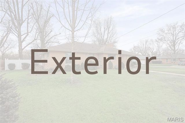 3853 Claremont Street, Alton, IL 62002