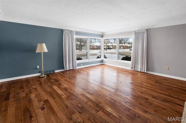 3853 Claremont Street, Alton, IL 62002