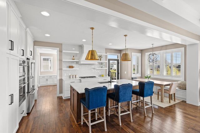 4428 Millstone Drive, Chaska, MN 55318