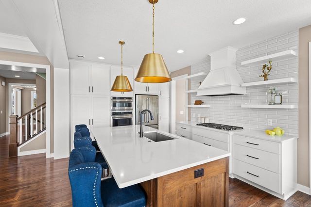 4428 Millstone Drive, Chaska, MN 55318
