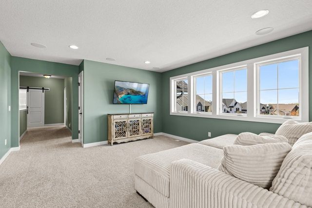 4428 Millstone Drive, Chaska, MN 55318