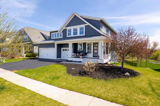 4428 Millstone Drive, Chaska, MN 55318