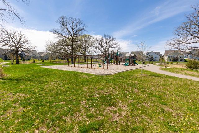 4428 Millstone Drive, Chaska, MN 55318