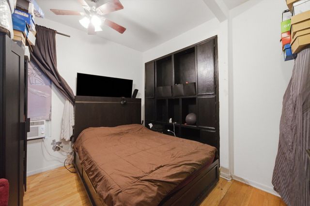 1300 N Monticello Avenue, Chicago, IL 60651