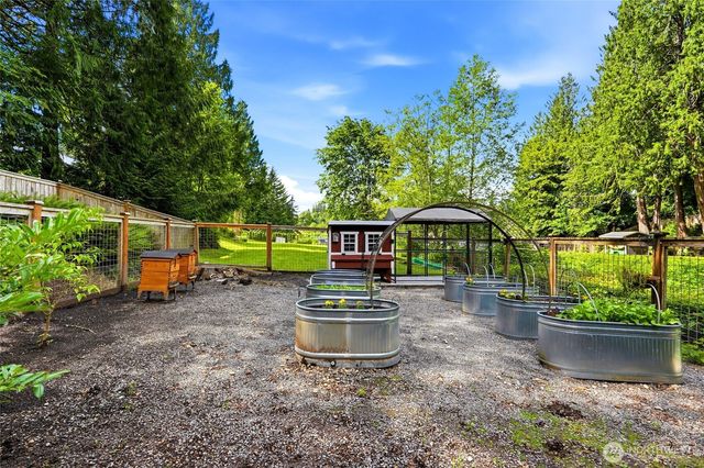 5805 176th Drive SE, Snohomish, WA 98290
