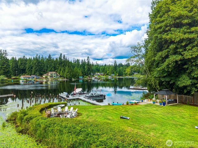 5805 176th Drive SE, Snohomish, WA 98290
