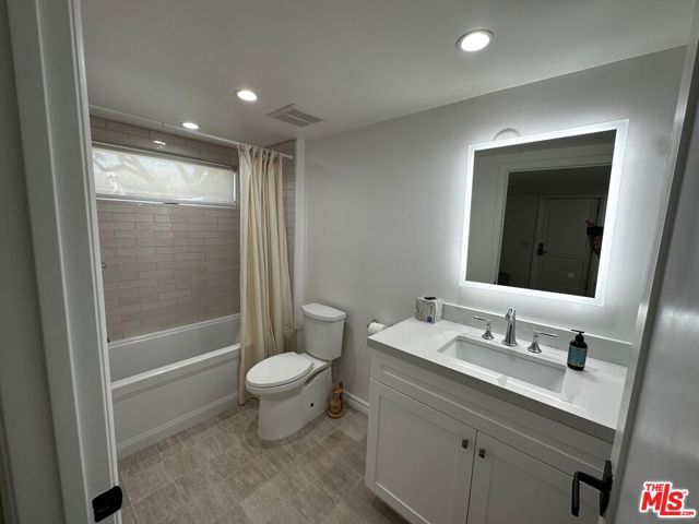 12206 Falkirk Lane, Brentwood, CA 90049