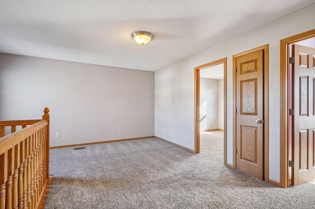 4028 Boyer Ridge Drive, Canal Winchester, OH 43110