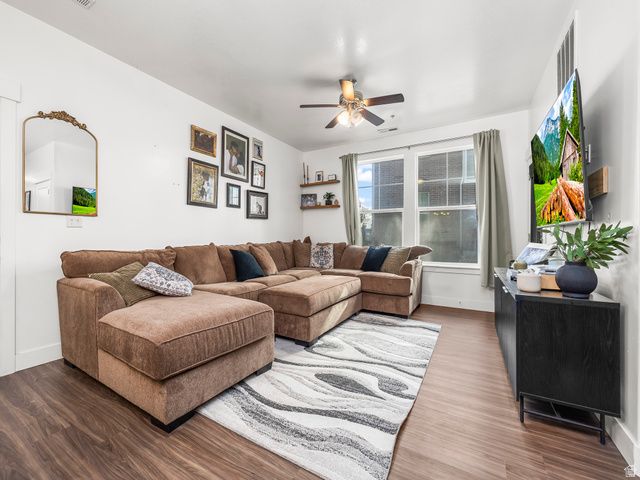 546 N 360 W, Vineyard, UT 84059