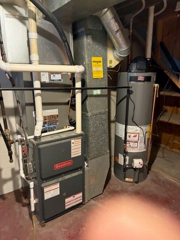 3824 Marianna Trail, Des Moines, IA 50310