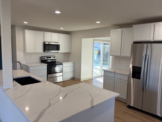 3824 Marianna Trail, Des Moines, IA 50310