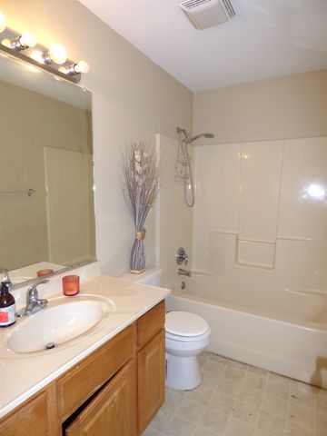 1937 S Chateau St, Wichita, KS 67207