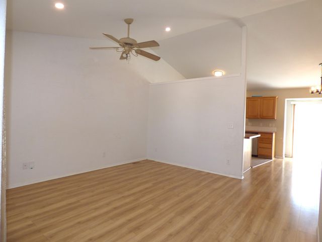 1937 S Chateau St, Wichita, KS 67207