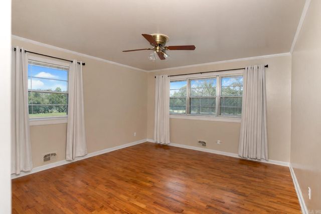 7704 Dollarway Road, White Hall, AR 71602