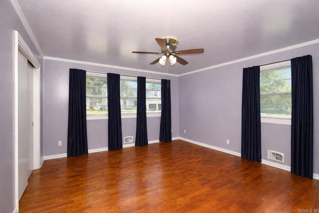 7704 Dollarway Road, White Hall, AR 71602