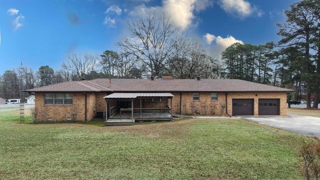 7704 Dollarway Road, White Hall, AR 71602