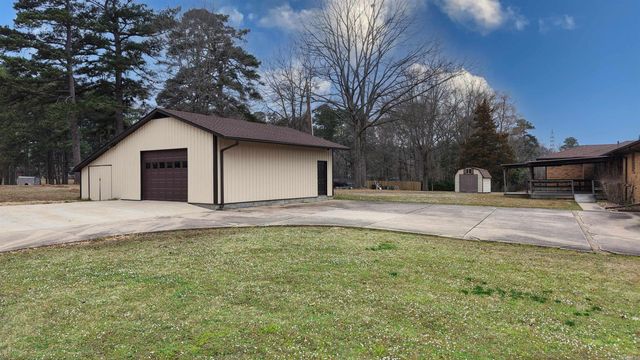 7704 Dollarway Road, White Hall, AR 71602