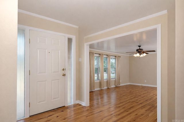 7704 Dollarway Road, White Hall, AR 71602