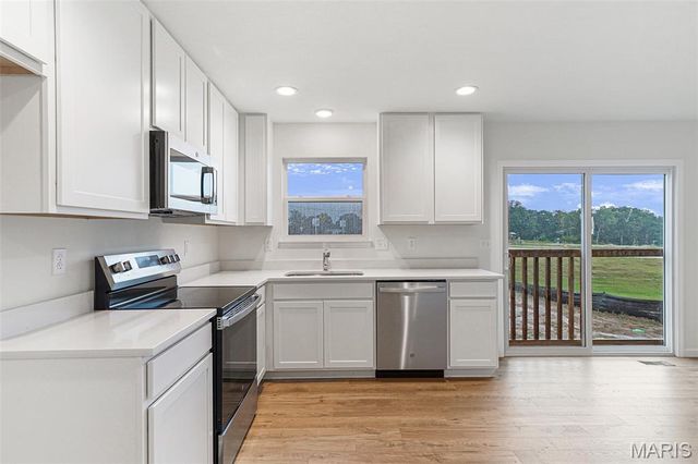 462 Klenke Valley Drive, Union, MO 63084