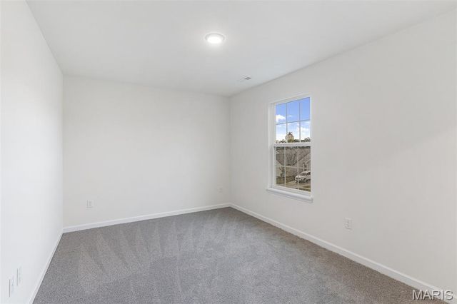 462 Klenke Valley Drive, Union, MO 63084