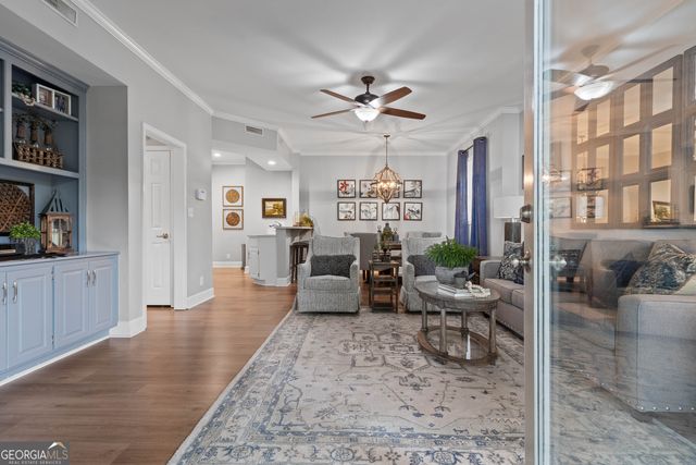 1001B Marina Cove Lane, Greensboro, GA 30642