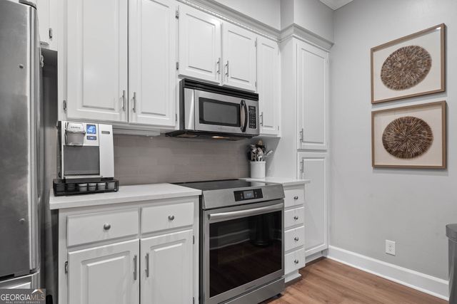 1001B Marina Cove Lane, Greensboro, GA 30642