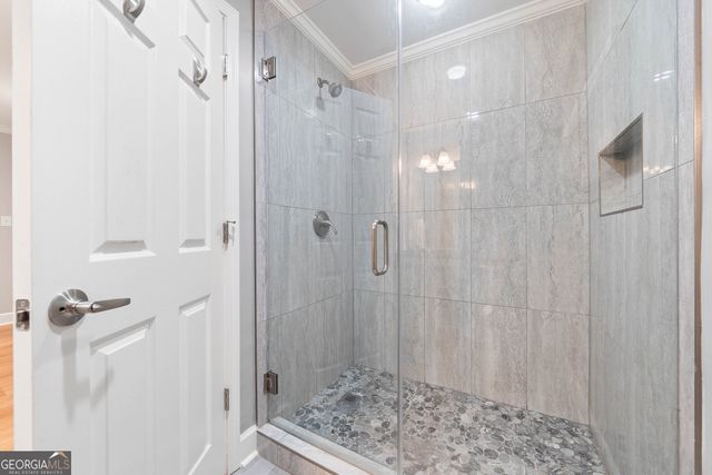 1001B Marina Cove Lane, Greensboro, GA 30642