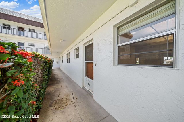 725 Port Malabar Boulevard NE 101, Palm Bay, FL 32905