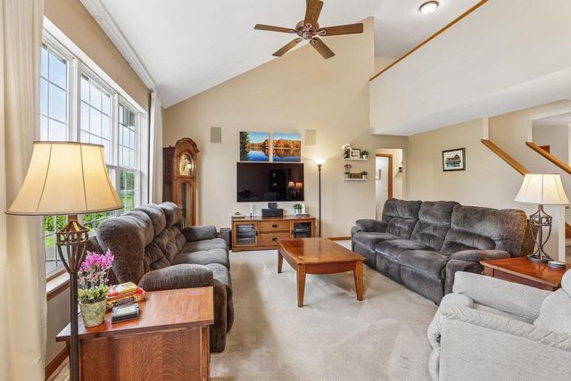 1085 Hillebrand Drive, Jefferson, WI 53549
