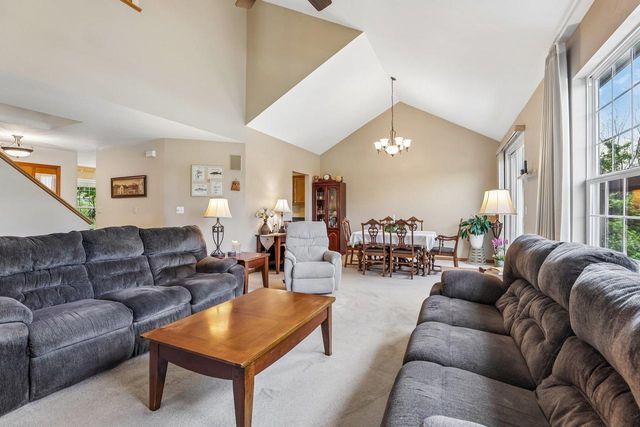 1085 Hillebrand Drive, Jefferson, WI 53549