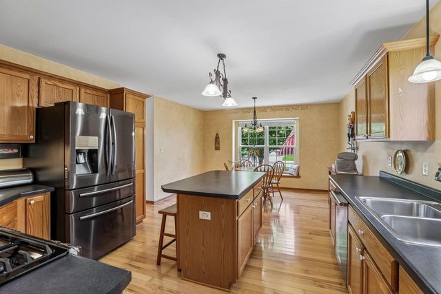 1085 Hillebrand Drive, Jefferson, WI 53549