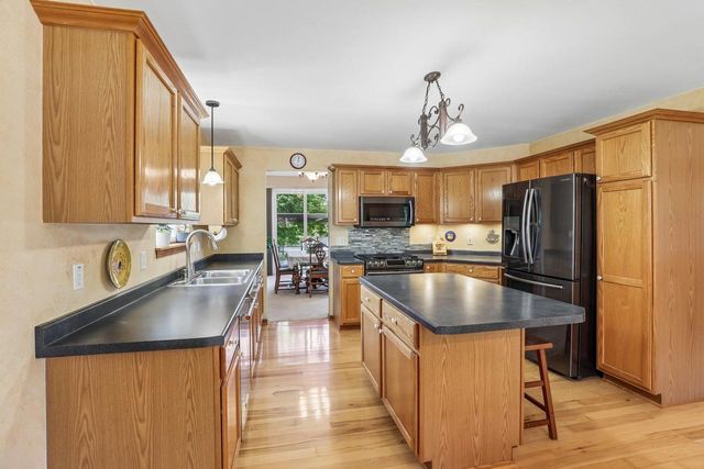 1085 Hillebrand Drive, Jefferson, WI 53549