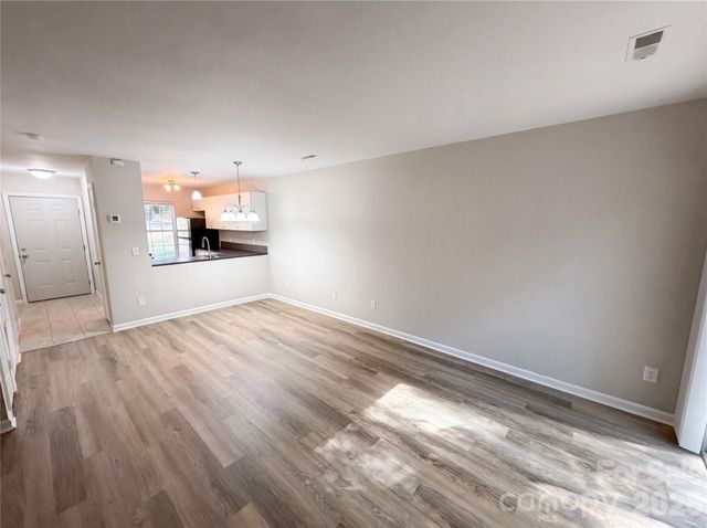 4037 Briarhill Drive, Charlotte, NC 28215