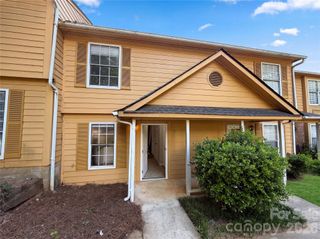 4037 Briarhill Drive, Charlotte, NC 28215