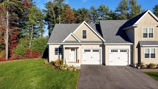 26 Santana Way 26, Carver, MA 02330