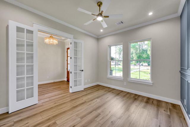 24816 Two Rivers Road, Montgomery, TX 77316