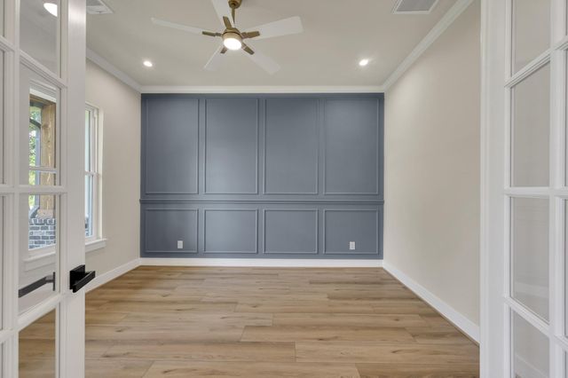 24816 Two Rivers Road, Montgomery, TX 77316