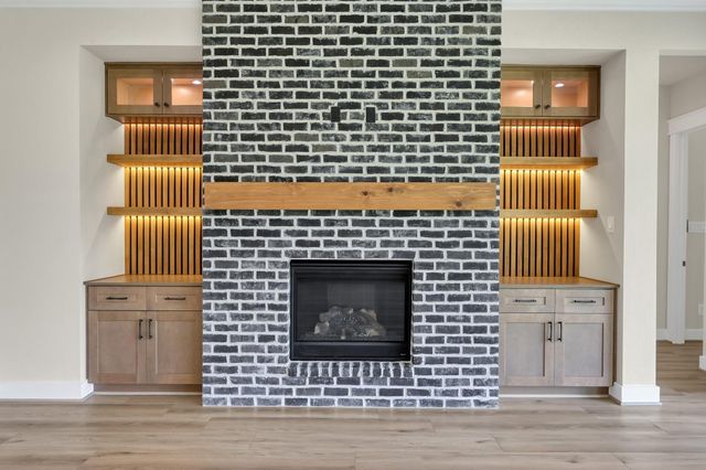 24816 Two Rivers Road, Montgomery, TX 77316