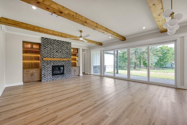 24816 Two Rivers Road, Montgomery, TX 77316
