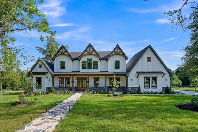24816 Two Rivers Road, Montgomery, TX 77316