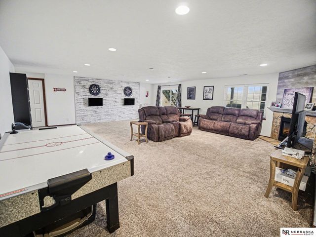 1510 Latham Street, Lincoln, NE 68521